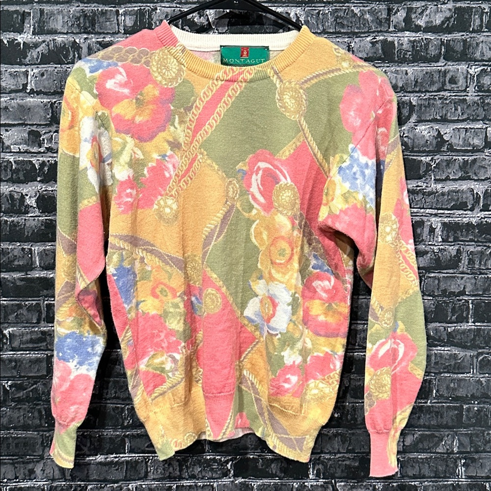 Montagut Floral & Chain Patterned Sweater!
